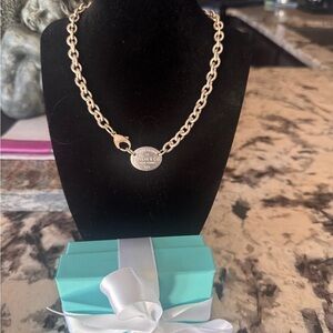 Tiffany & Co. Round Tag Link Necklace - Silver